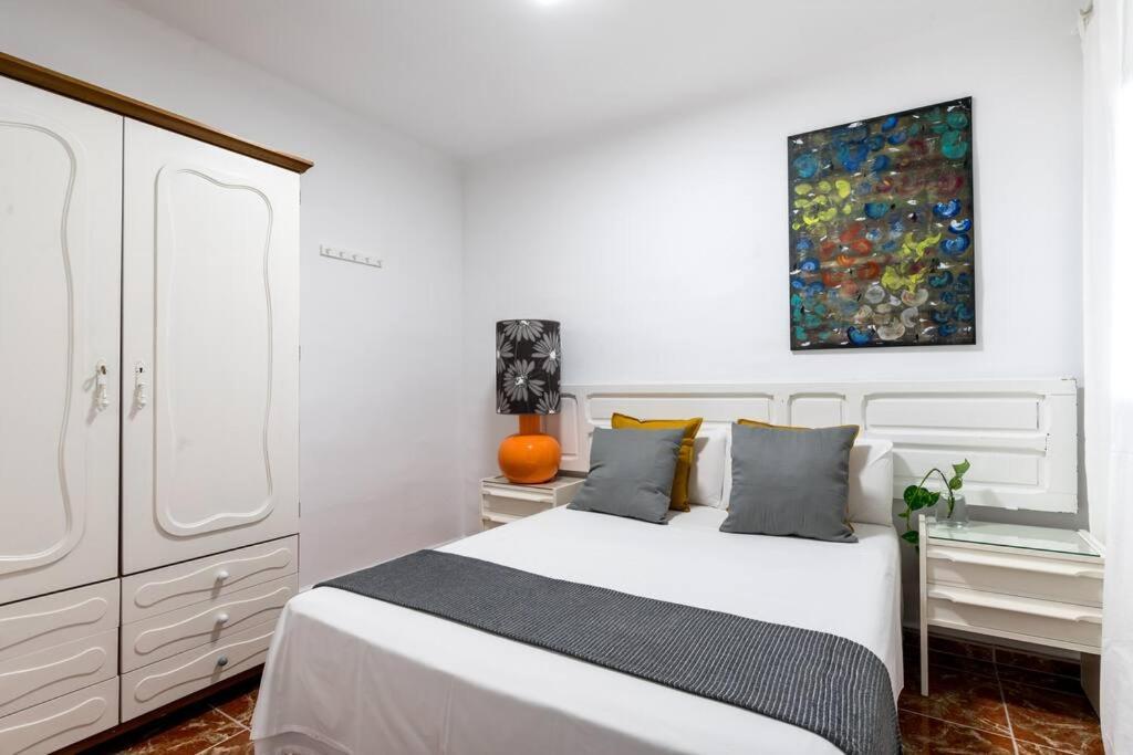 Santa Justa Urban Apartment Sevilla Exteriör bild