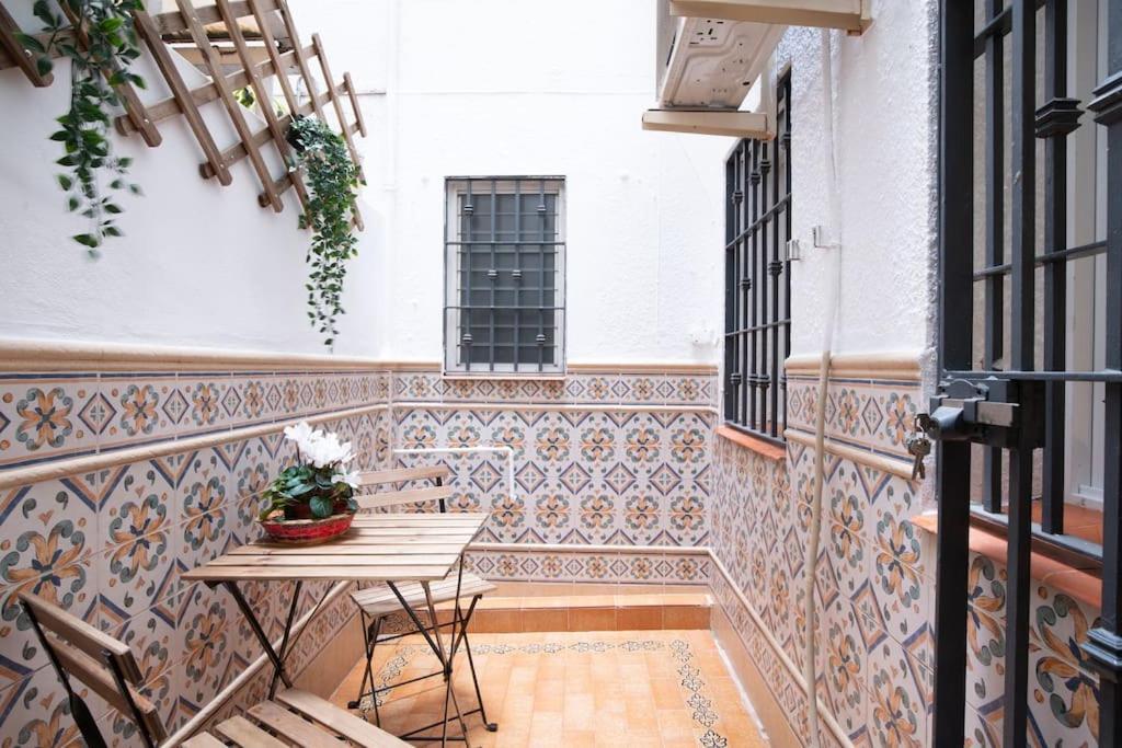 Santa Justa Urban Apartment Sevilla Exteriör bild